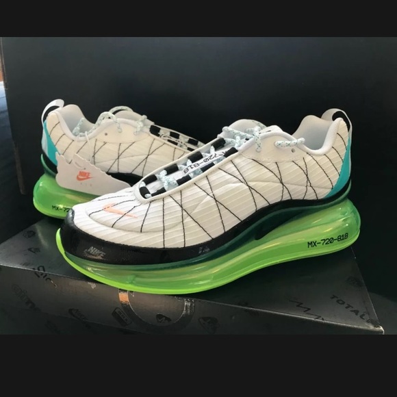 Nike Air Max 720-818 White / Ghost Green - Picture 2 of 9